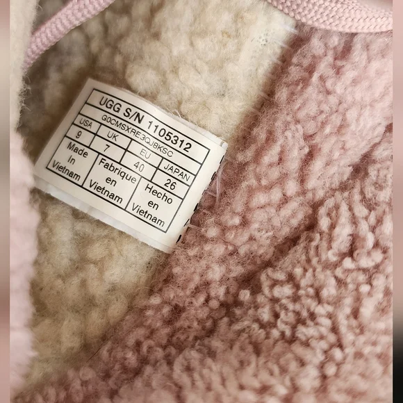 UGG BIRCH LACE-UP SHEARLING- PINK CRYSTAL Sz 9 - Picture 4 of 6